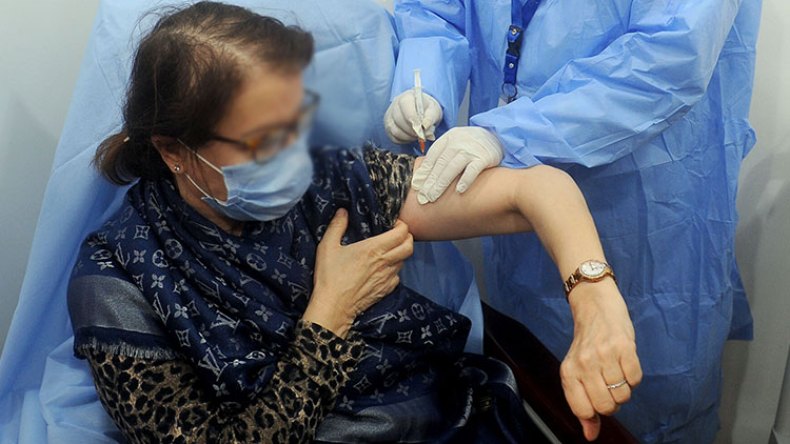 أساتذة مستاؤون من إجبارية التلقيح.. ومديرون أمام شبح الشغور