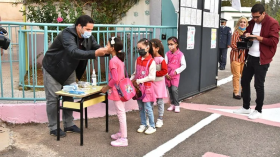 لا دخول لتلاميذ النظام الداخلي إلا بعد الفحوصات