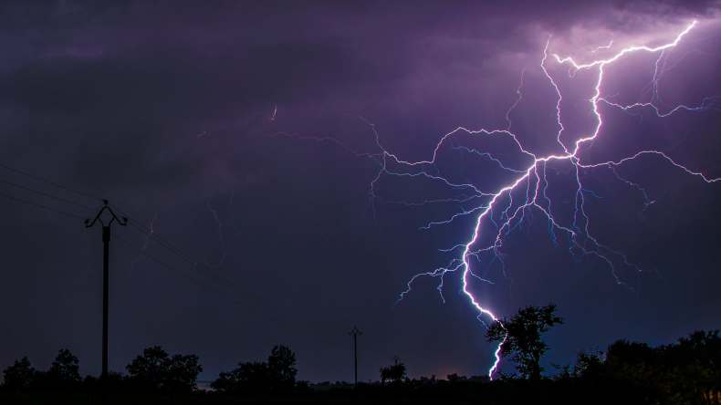 التنبّؤ بالأحوال الجوية