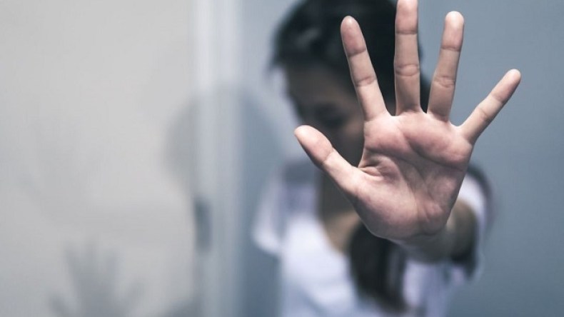 بالرغم من لباس الفتيات الفاضح لا يوجد تحرّش جنسي في اليابان.. ما الحقيقة؟