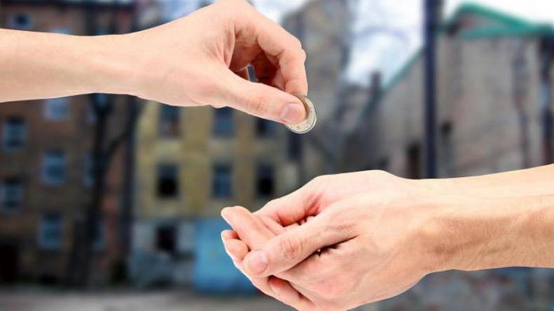 دراسة: الجزائريون بين أقل الشعوب العربية عطاء والمغاربة أكثر بخلا!