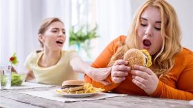 تعرّف على الأسباب الرئيسية للشعور السريع بالجوع