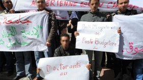 إحصاءات رسمية: أكثر من 22 ألف دكتور بطال في الجزائر!