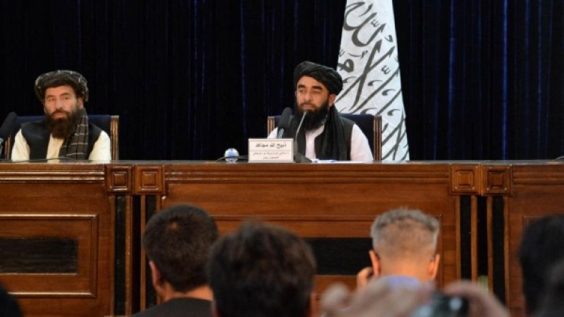 هل عيّنت طالبان سجناء سابقين في غوانتانامو وزراء في حكومتها؟