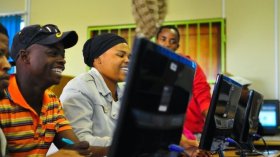 “جوجل” تستثمر مليار دولار في رقمنة القارة الأفريقية