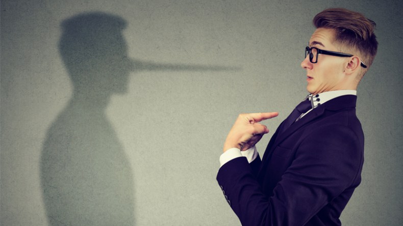 قررت أن أصبح كذابا!!