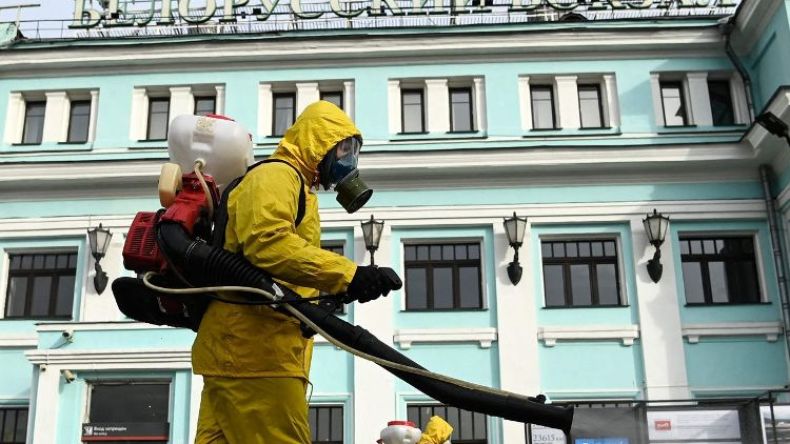 الموجة الرابعة لكورونا تزحف على روسيا وبوتين يقر عطلة لأسبوع