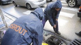 “أسروت” تدخلت في قرابة 100 نقطة سوداء لتطهير البالوعات