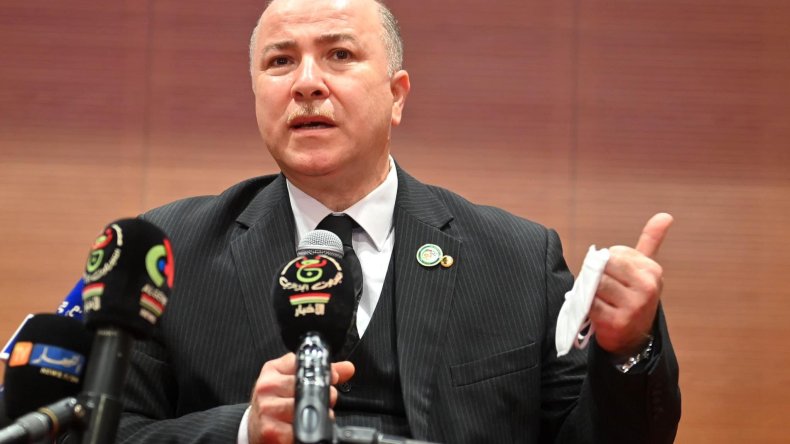 بن عبد الرحمان في زيارة عمل إلى وهران الاثنين