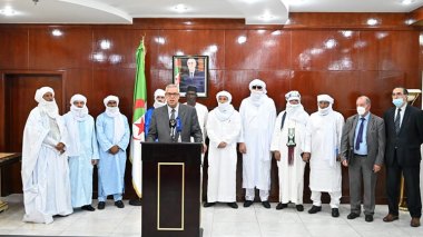 Les signataires de l’Accord de paix au Mali réunis a Alger