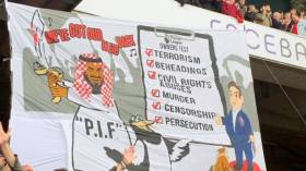 فتح تحقيق بسبب “لافتة عنصرية” ضد السعودية في مباراة نيوكاسل