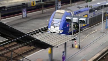 France: Un train percute trois migrants algériens