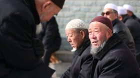 الجزائر تدعم إجراءات الصين في حق مسلمي الإيغور