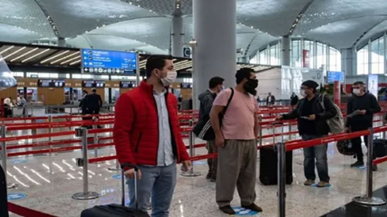 مئات الجزائريين العالقين بتركيا يستنجدون