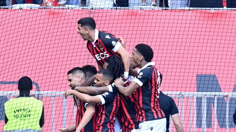 عطال وديلور يقلبان الطاولة على وجه ليون!