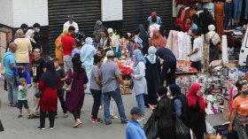 انهيار إجراءات الوقاية من كورونا وتراجع في التلقيح