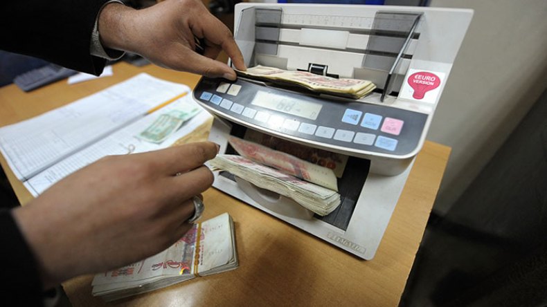 رفع النقطة الاستدلالية.. هكذا سترتفع أجور الموظفين  