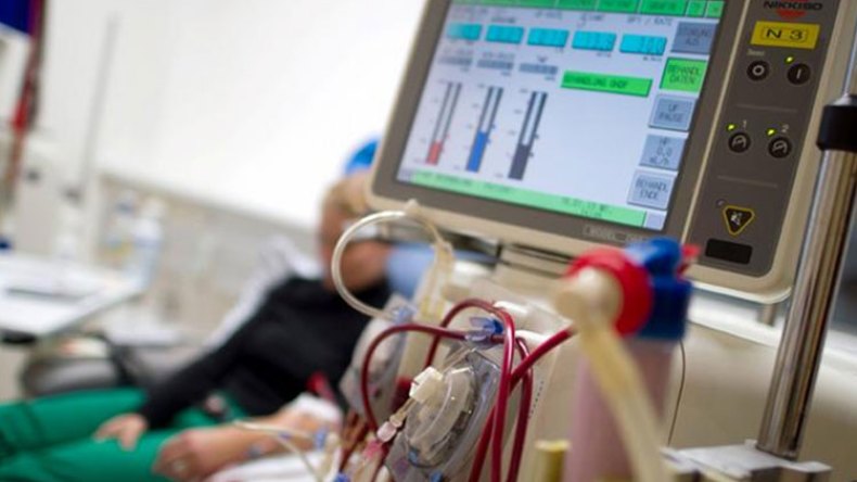 عيادات “الدياليز” تطالب برفع قيمة تعويضات حصص العلاج