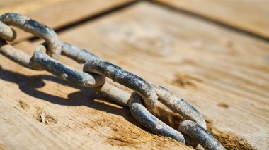 L’Etat français attaqué par des descendants d’esclaves: “Pas de réconciliation sans réparation”