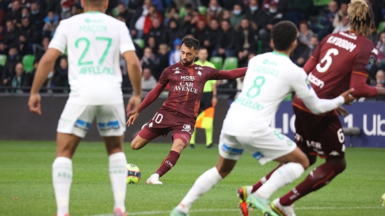 بِالفيديو: هدف استعراضي لـ “بولحية”