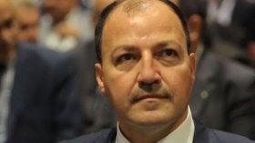 المتاجرة بـ”دم الشهداء” لجر إطارات الدولة إلى القضاء