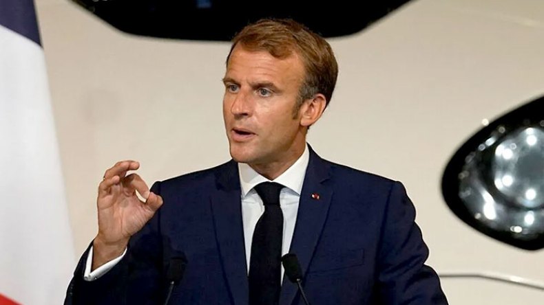 Furieuse de déclarations attribuées a Macron, l’Algérie rappelle son ambassadeur en France