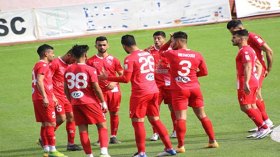 المدير العام لسوناطراك يعد والي وهران بشركة للحمراوة