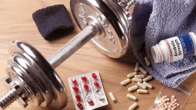 موضة تقوية العضلات بالمراهم والهرمونات تفتك بصحة الشباب