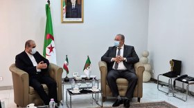 السوق الجزائرية “تسيل لعاب” الشركات الإيرانية