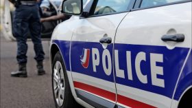 Fusillade a l’arme lourde près de Paris: un mort et deux blessés