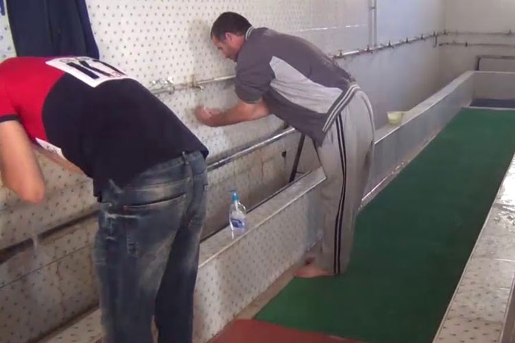 Le ministère des Affaires religieuses rouvre les salles d’ablution