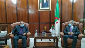 هذه مطالب النقابة الجزائرية لشبه الطبي