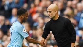 غوارديولا يستشهد بِمحرز للردّ على “الابن المدلّل” سترلينغ