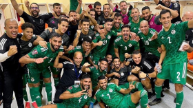 محرز: نحن لسنا فريقا لكرة القدم فقط بل عائلة