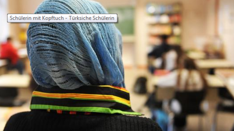 ألمانيا: سلطات مدينة تعتذر لامرأة محجبة لمنعها من التصويت بالانتخابات