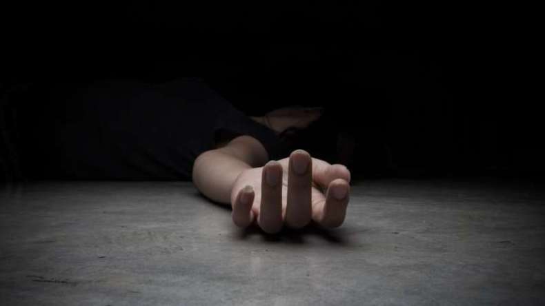 الجيران يروون شهاداتهم.. عروس مذبوحة بعد 3 أيام من زفافها والزوج يتهم الجن!