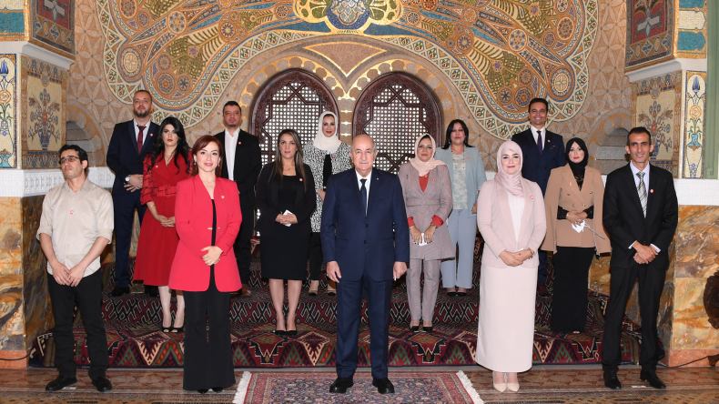 الرئيس تبون: الإعلام يحتل موقعًا متقدمًا في الدفاع عن مصالح الشعوب