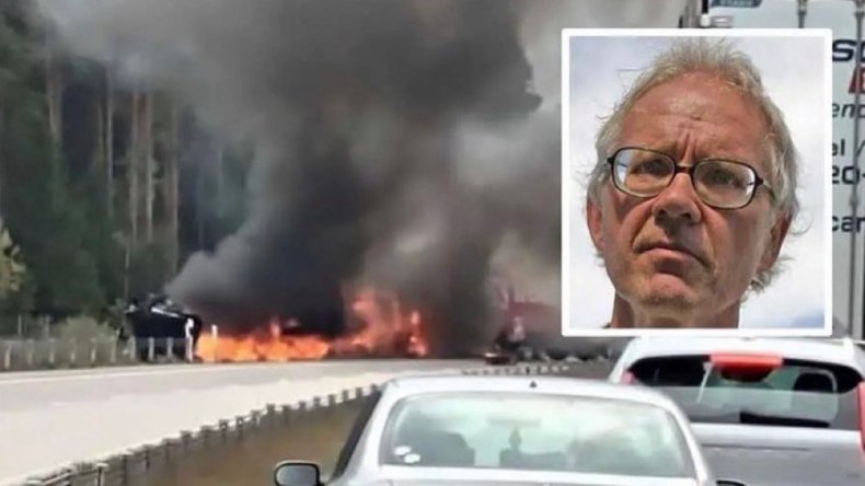 هذه حقيقة فيديو احتراق سيارة صاحب الرسوم المسيئة للرسول 