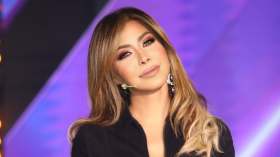 فتاة روسية تصدم متابعيها: أنا ابنة نوال الزغبي.. والأخيرة ترد!