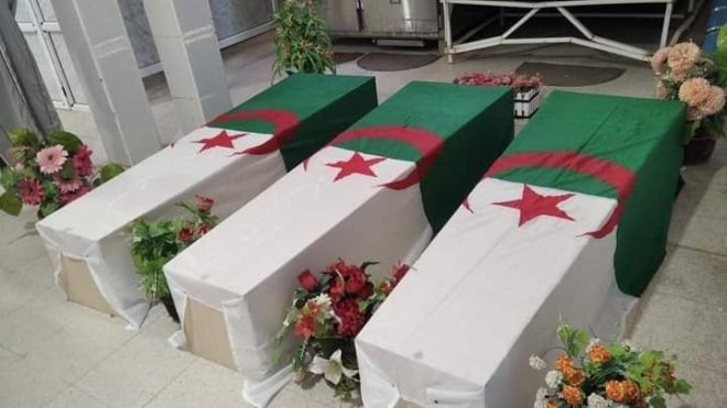 نقل جثامين شهداء الغدر المخزني إلى عائلاتهم من أجل تشييعها