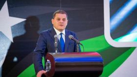 ليبيا.. الحكومة ترفض مشاركة إسرائيل في مؤتمر باريس