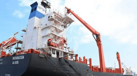 متصرف إداري وراء حجز أكبر باخرة تجارية جزائرية بفرنسا