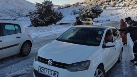 هذه قائمة الطرق المقطوعة بسبب تراكم الثلوج