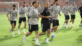 “الخضر” يجرون أول حصة بملعب القاهرة ويسترجعون ذكريات التتويج..