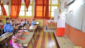 التقاعد بعد 25 سنة للأساتذة.. وامتيازات للعاملين بعد 32 سنة