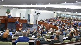 نواب يطالبون بتفعيل الصلاحيات لمحاسبة الحكومة