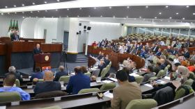 نواب المجلس الشعبي الوطني يصوتون بالأغلبية على قانون المالية لعام 2022