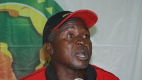 مدرب بوركينافاسو يندد بحضور الجمهور الجزائري في ملعب البليدة