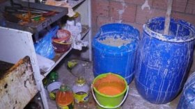 ورشات سرّية لتصنيع الحلويات والخلطات “تجرم” بحق الجزائريين