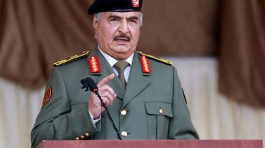 Haftar condamné aux Etats-Unis a dédommager des familles libyennes